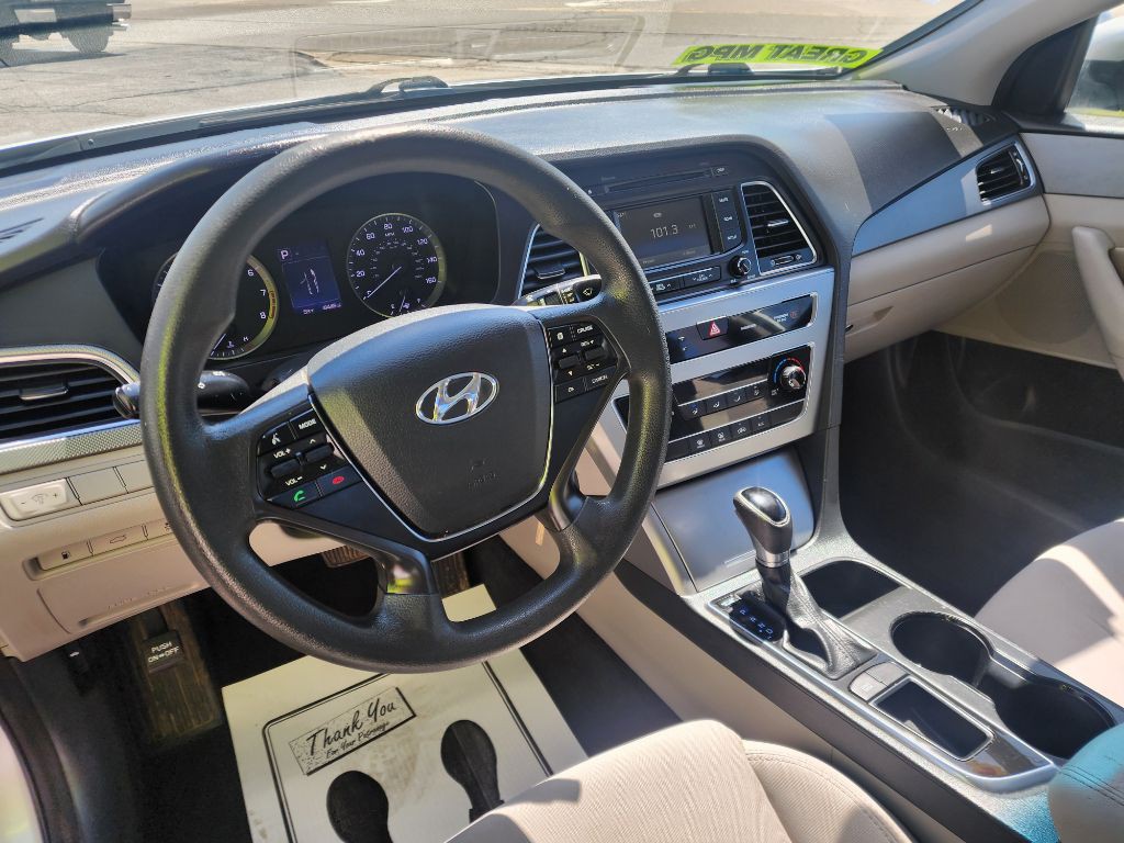 2015 Hyundai Sonata Image 7