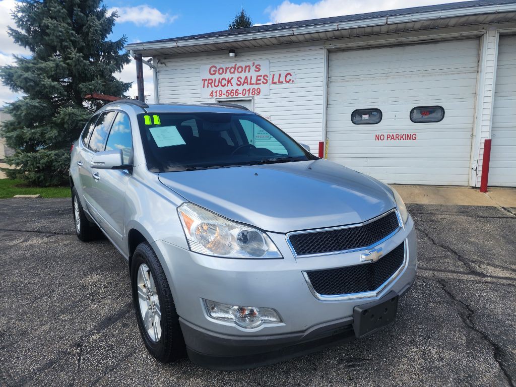 2011 Chevrolet Traverse Image 1