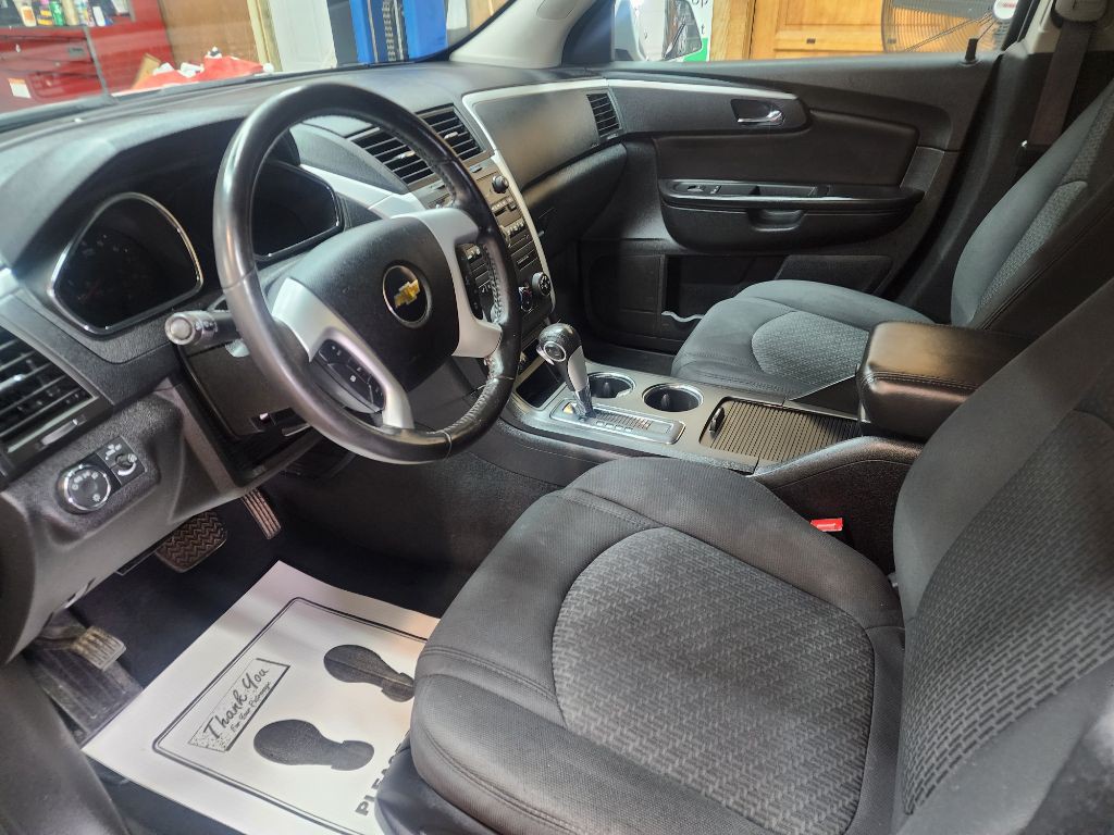2011 Chevrolet Traverse Image 8