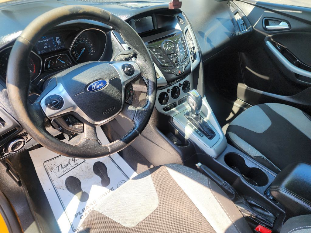 2012 Ford Focus Image 3