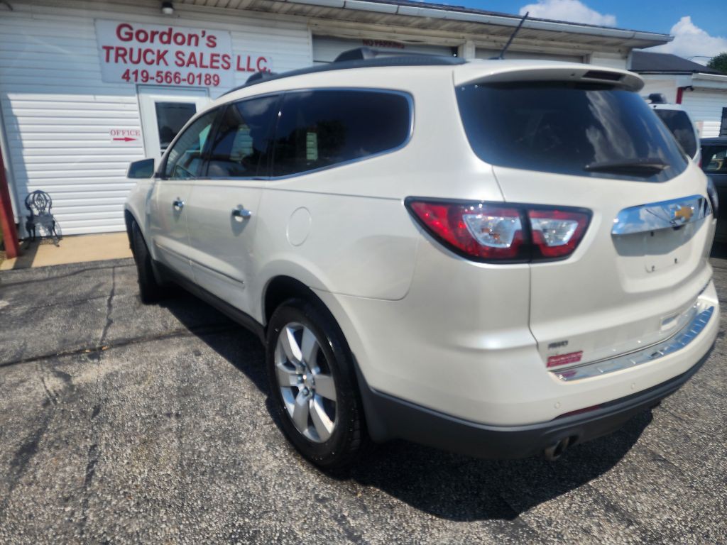 2015 Chevrolet Traverse Image 3
