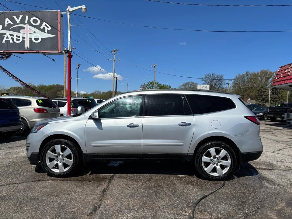 2016 Chevrolet Traverse Image 1
