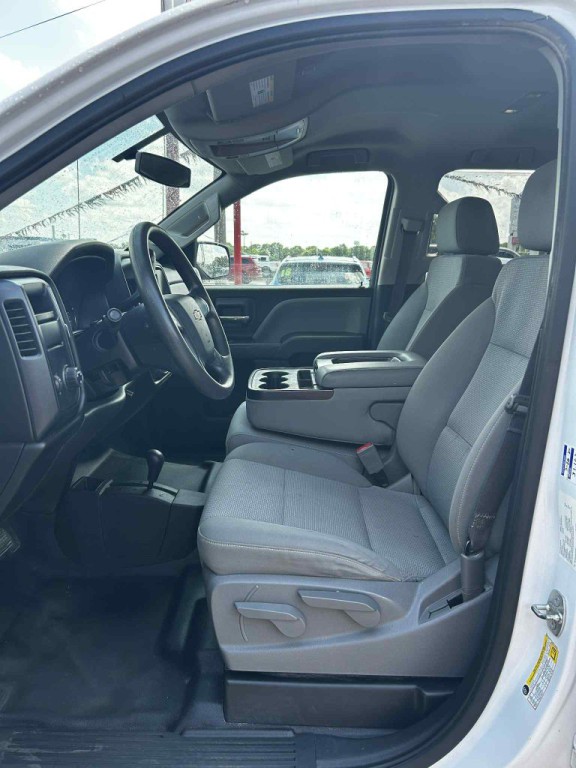 2017 Chevrolet Silverado 1500 Image 3