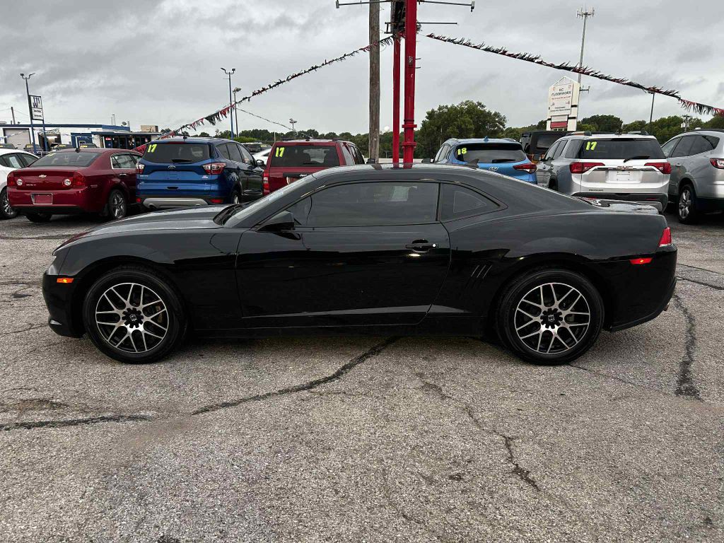 2015 Chevrolet Camaro Image 1