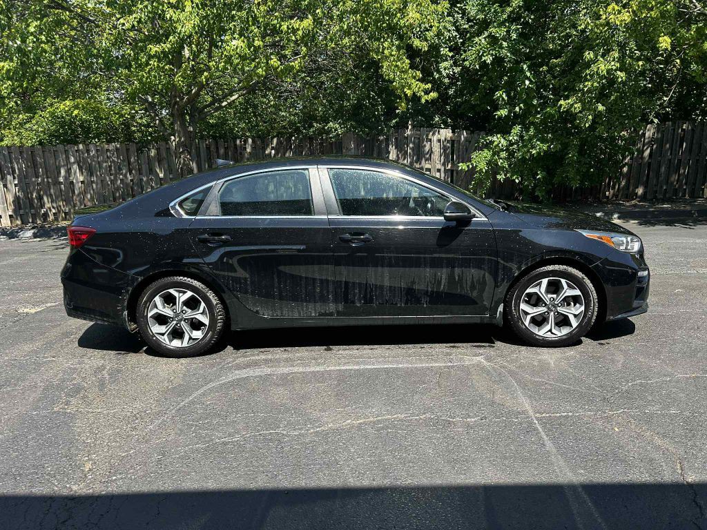 2020 Kia Forte Image 2