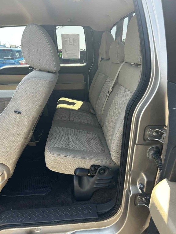 2011 Ford F-150 Image 4