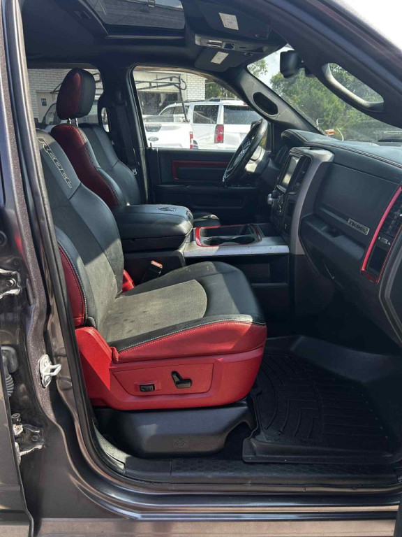 2016 RAM 1500 Image 5