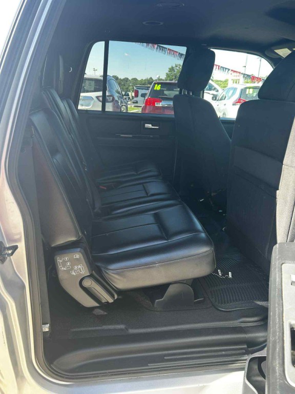 2015 Ford Expedition Image 3