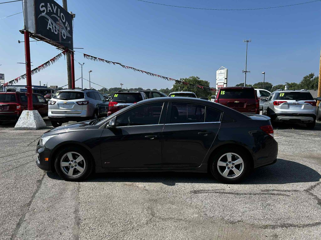 2016 Chevrolet Cruze Image 1