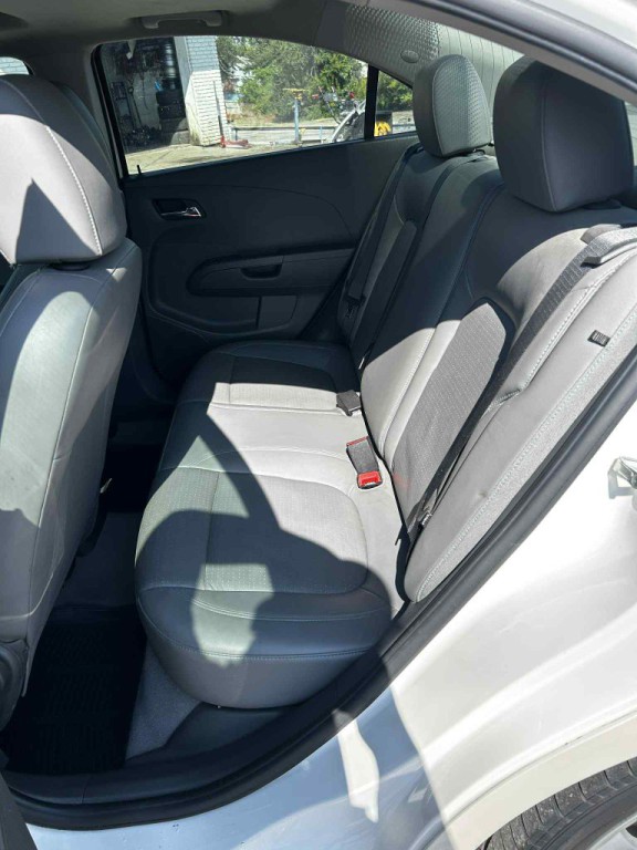 2013 Chevrolet Sonic Image 4