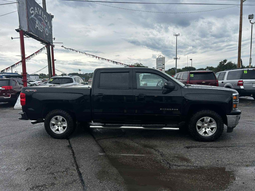 2015 Chevrolet Silverado 1500 Image 2