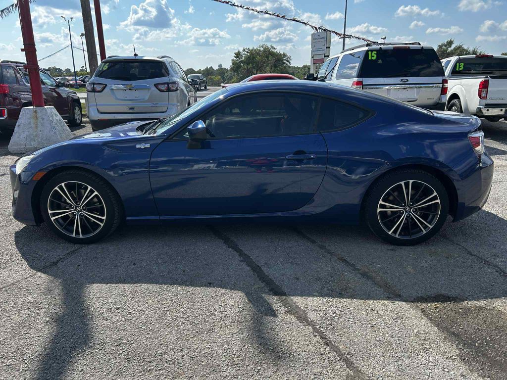 2013 Scion FR-S Image 1