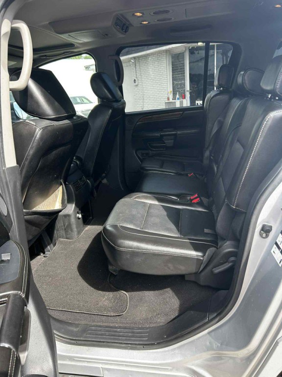 2011 Nissan Armada Image 4