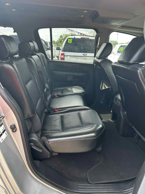 2011 Nissan Armada Image 6