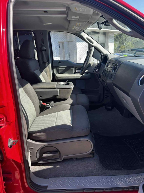 2006 Ford F-150 Image 6
