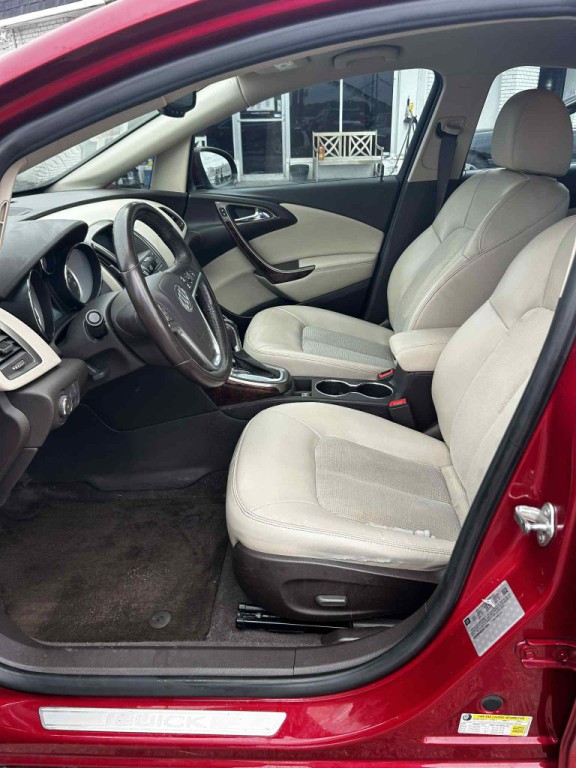 2014 Buick Verano Image 5