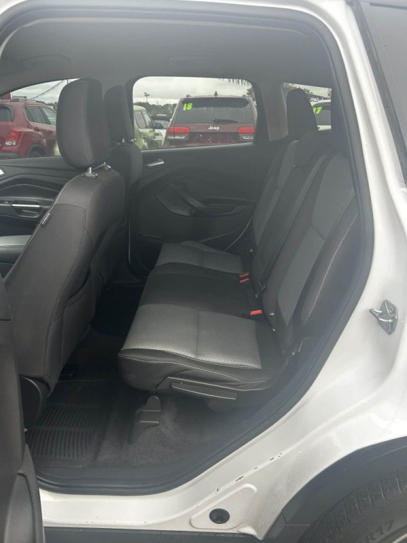2018 Ford Escape Image 3