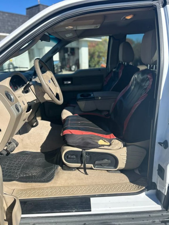 2005 Ford F-150 Image 6