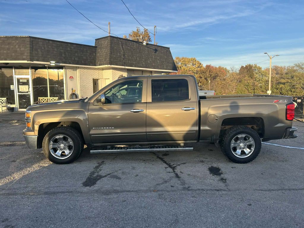 2015 Chevrolet Silverado 1500 Image 1