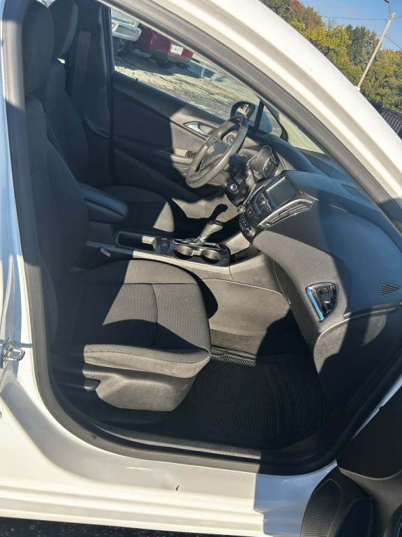 2017 Chevrolet Cruze Image 6