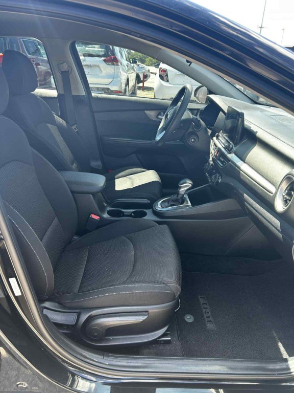 2019 Kia Forte Image 5