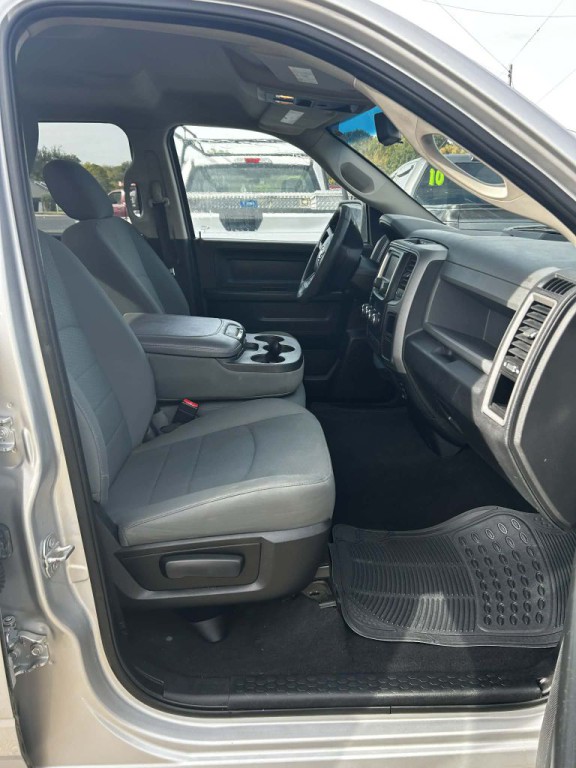 2016 RAM 1500 Image 6