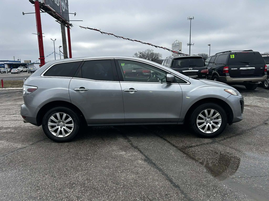 2011 Mazda CX-7 Image 2