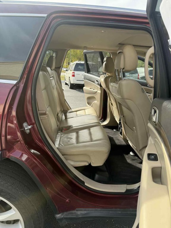 2017 Jeep Grand Cherokee Image 4