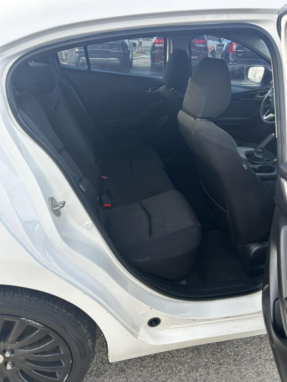 2016 Mazda Mazda3 Image 6