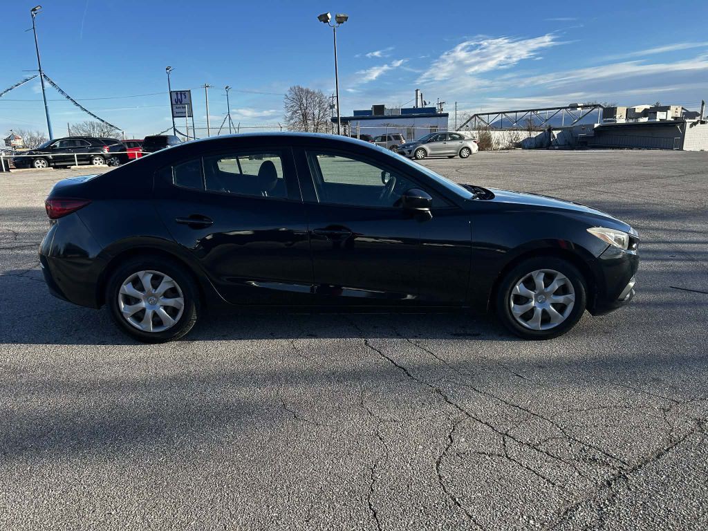 2015 Mazda Mazda3 Image 2