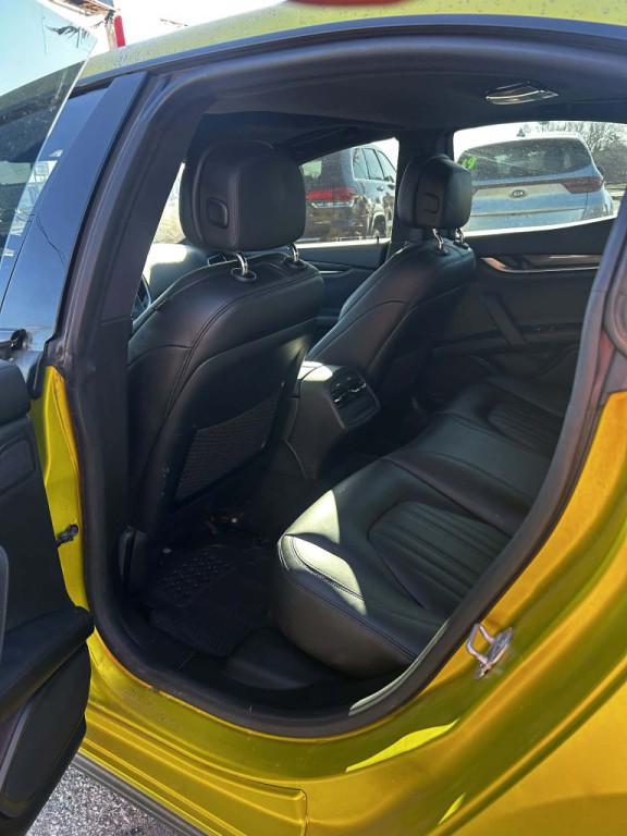 2017 Maserati Ghibli Image 4