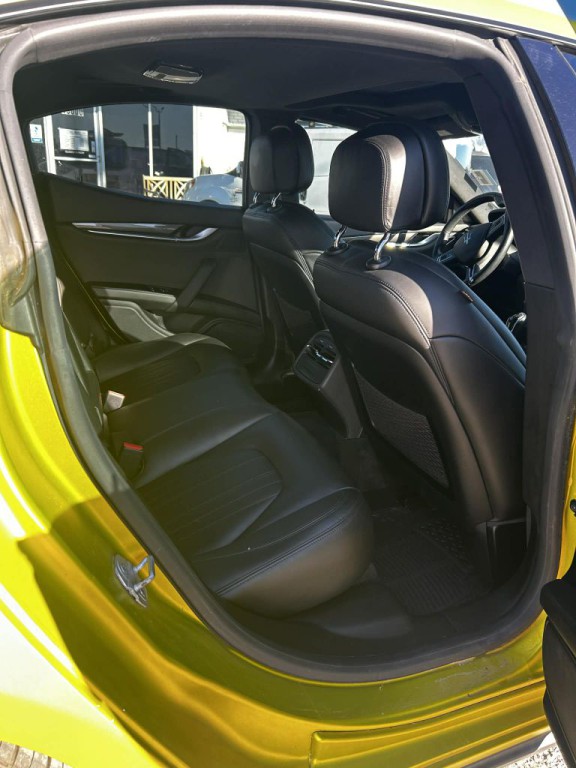 2017 Maserati Ghibli Image 5