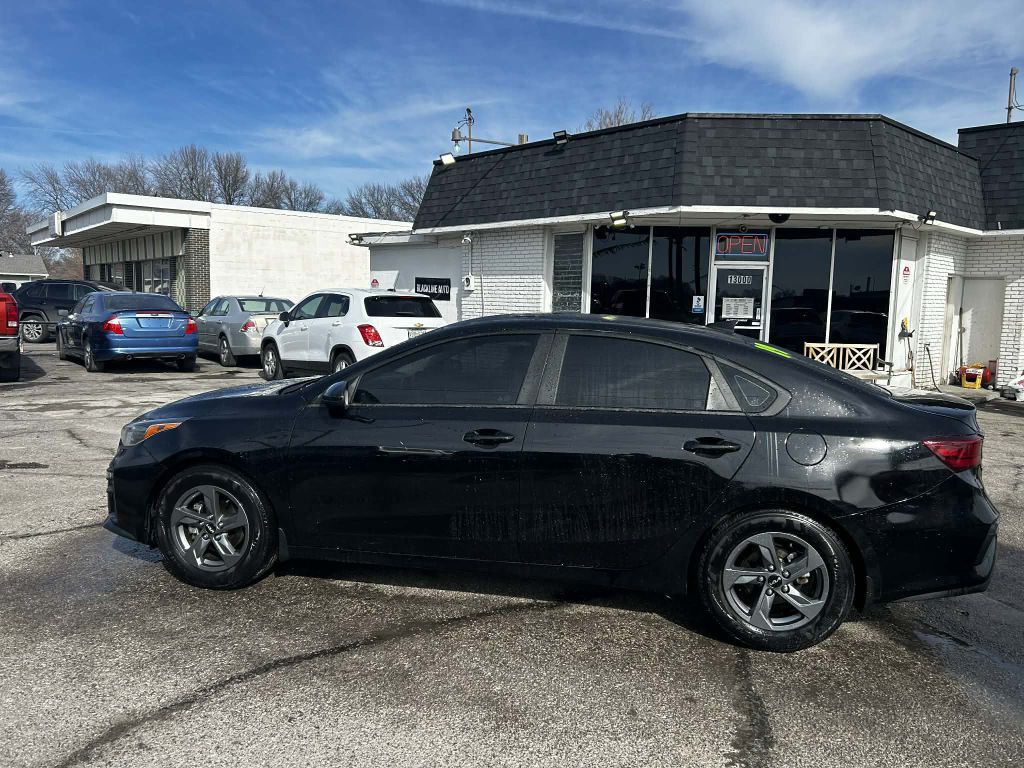 2019 Kia Forte Image 1