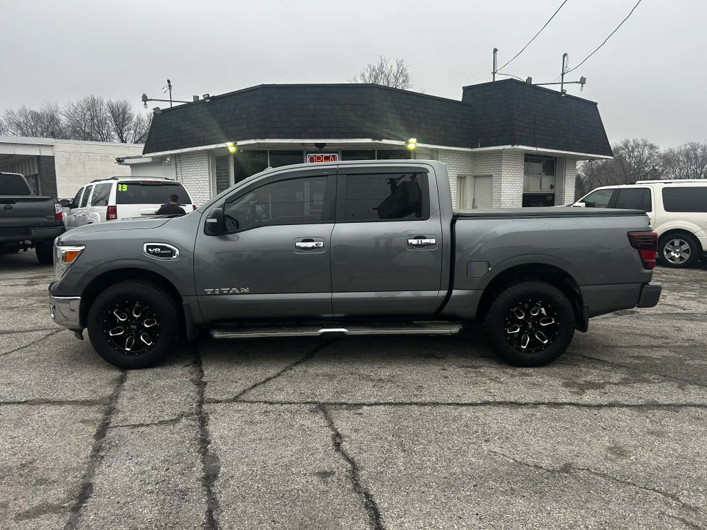 2017 Nissan Titan Image 1
