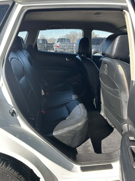 2014 Nissan Rogue Image 6