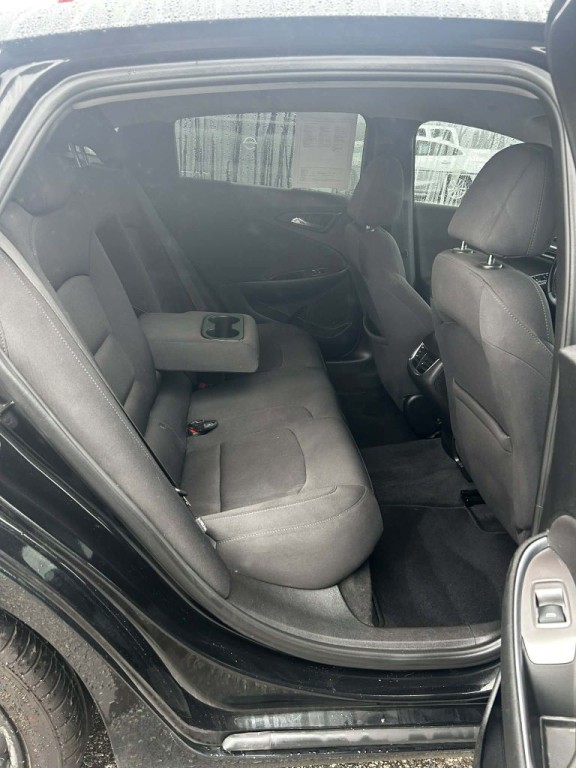 2021 Chevrolet Malibu Image 5