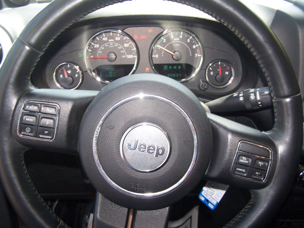 2014 Jeep Wrangler Unlimited Image 11