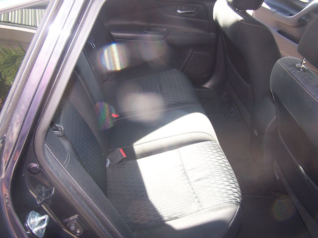 2018 Nissan Altima Image 9