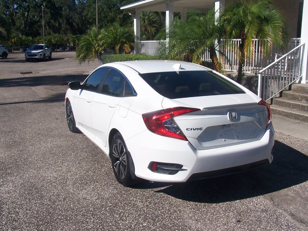 2018 Honda Civic Image 5