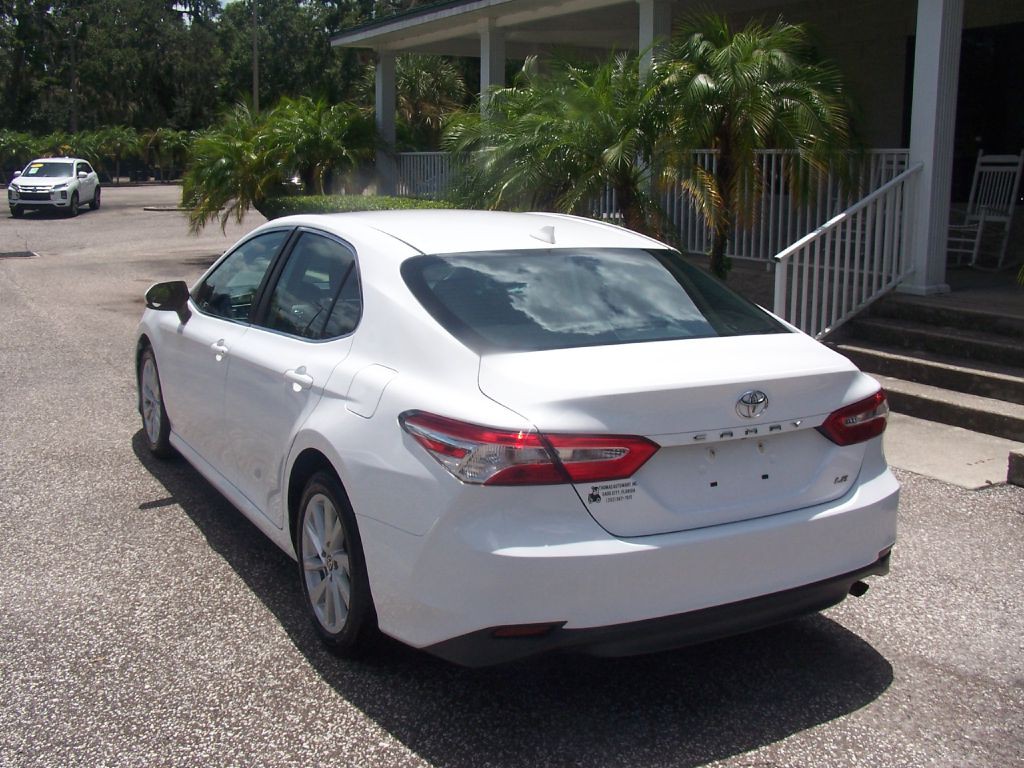 2019 Toyota Camry Image 5