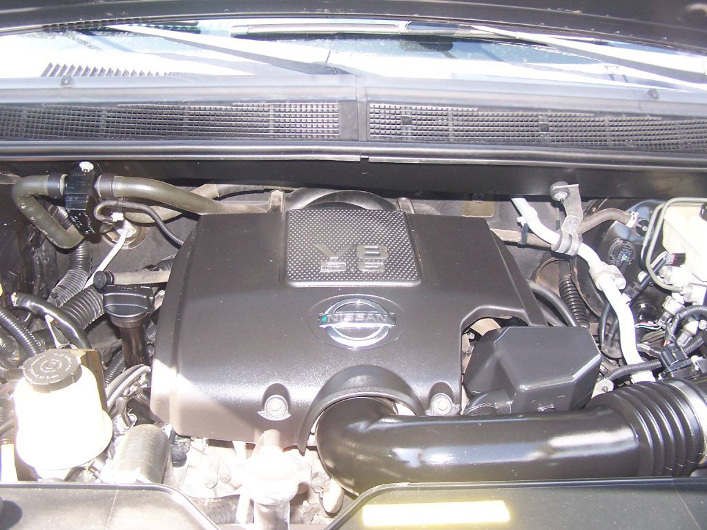 2015 Nissan Titan Image 13
