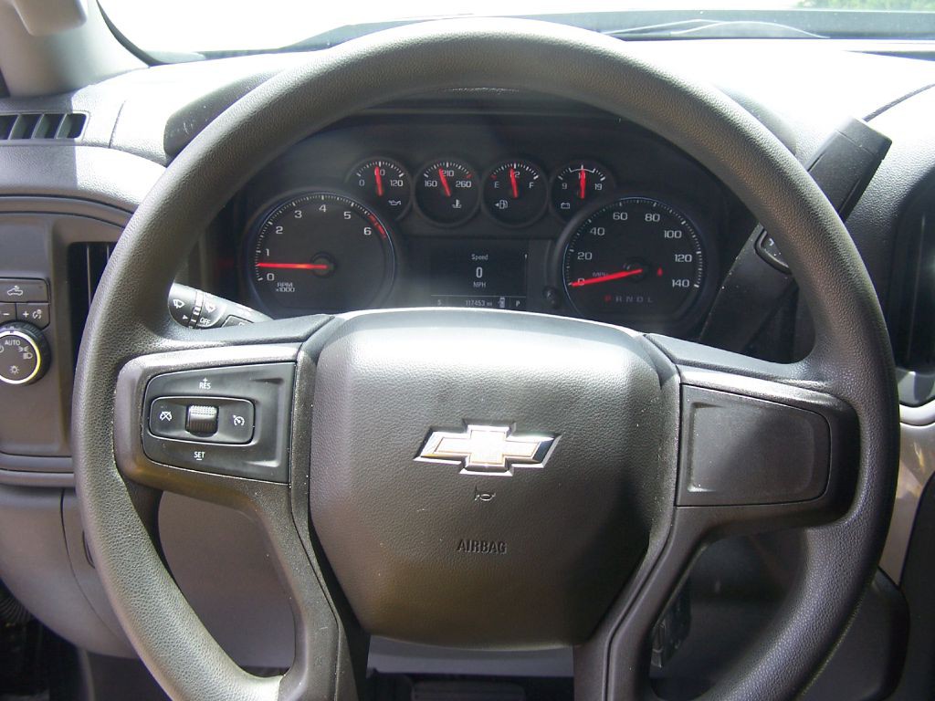 2020 Chevrolet Silverado 1500 Image 11