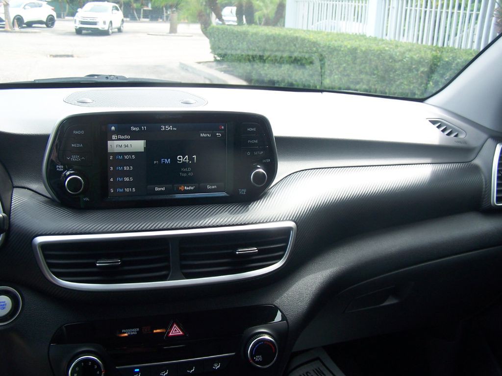 2020 Hyundai Tucson Image 12