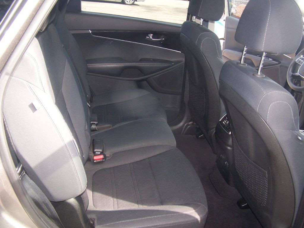 2019 Kia Sorento Image 10