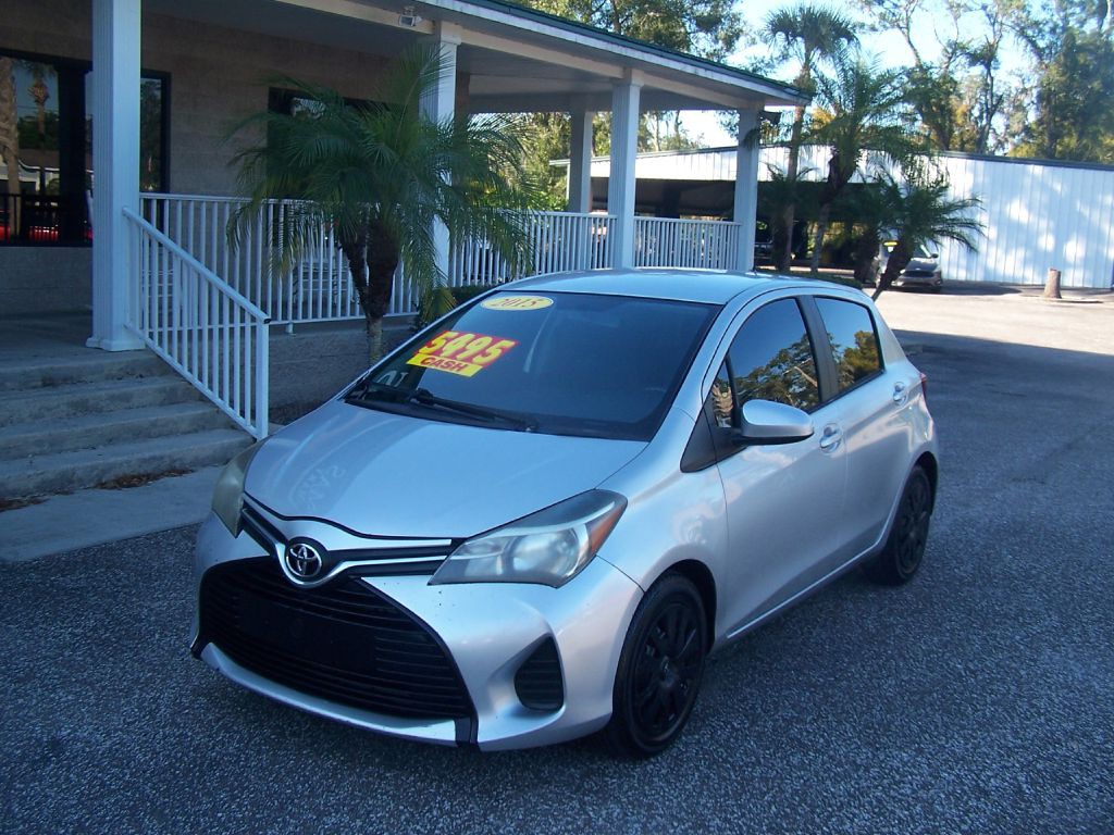 2015 Toyota Yaris Image 2