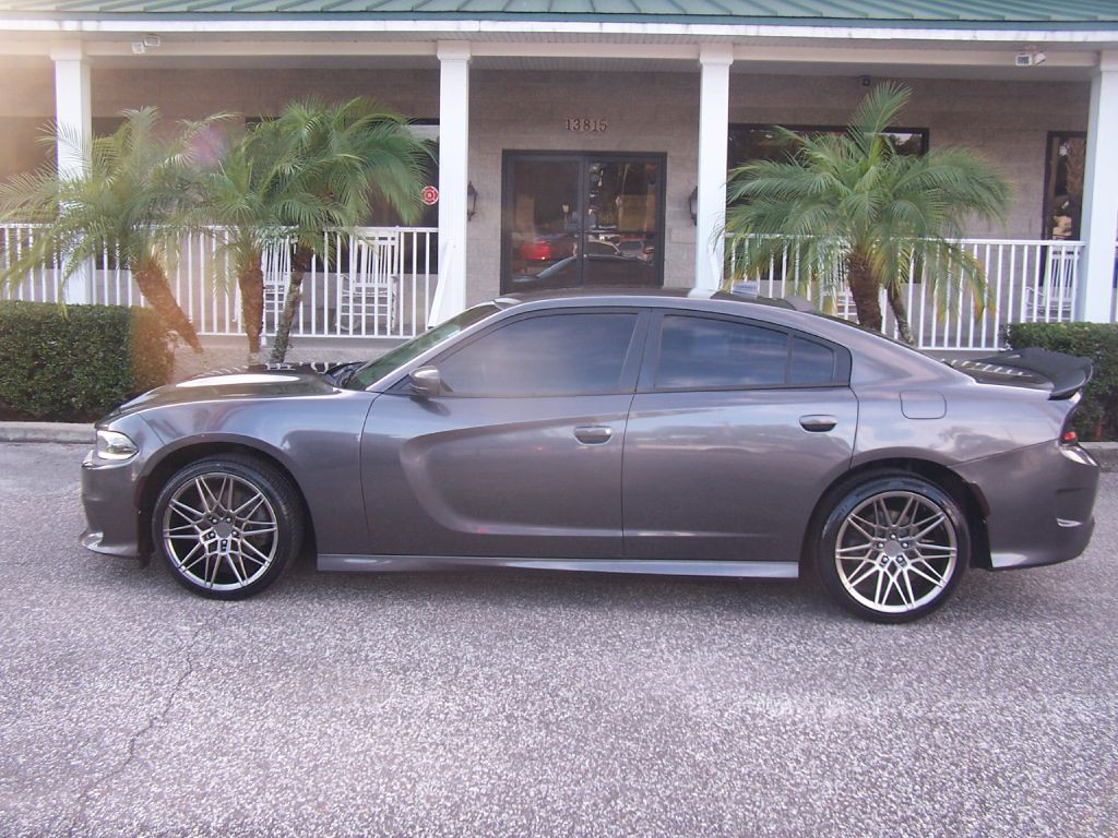 2018 Dodge Charger Image 1