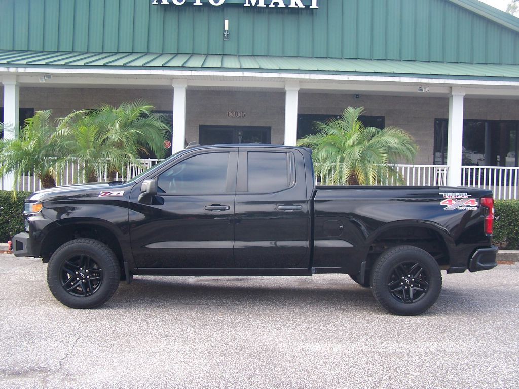 2019 Chevrolet Silverado 1500 Image 1