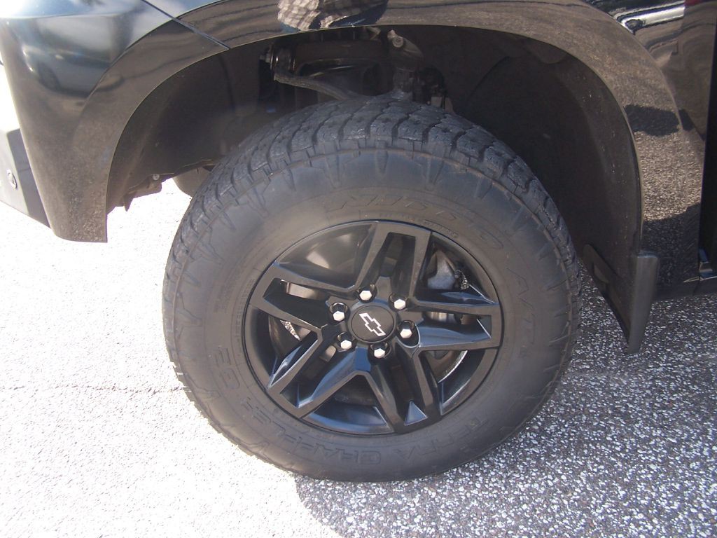 2019 Chevrolet Silverado 1500 Image 14