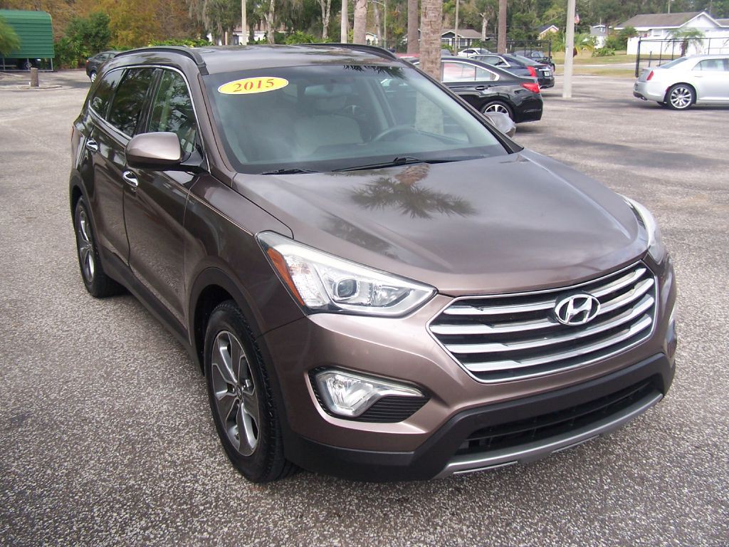 2015 Hyundai Santa Fe Image 3