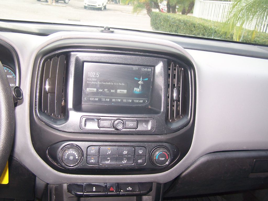 2018 Chevrolet Colorado Image 12